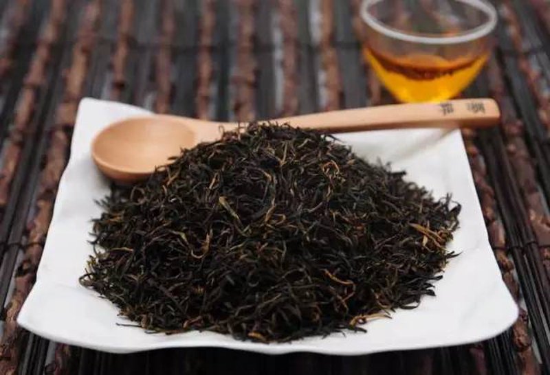 大红袍茶叶多少钱一斤？这个问题让许多爱茶之人困惑不已。今天，我们就来揭开这个谜团。